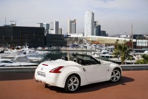 Nissan actualiza en 2011 su deportivo 370Z